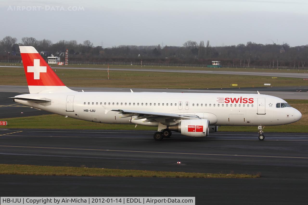 HB-IJU, 2003 Airbus A320-214 C/N 1951, Swissair, Airbus A320-214, CN: 1951, Name: Bietschenhorn 3934m