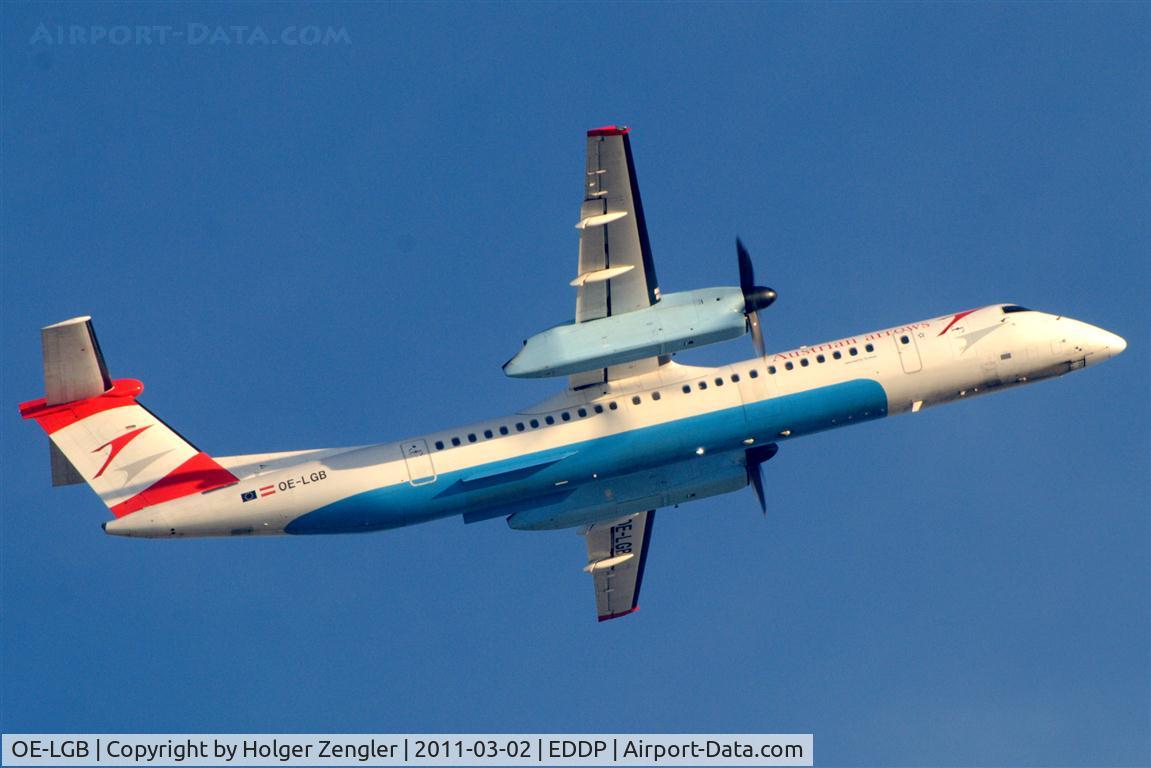 OE-LGB, 1999 De Havilland Canada DHC-8-402Q Dash 8 C/N 4015, Leaving LEJ and returning to VIE in beautiful morning light....