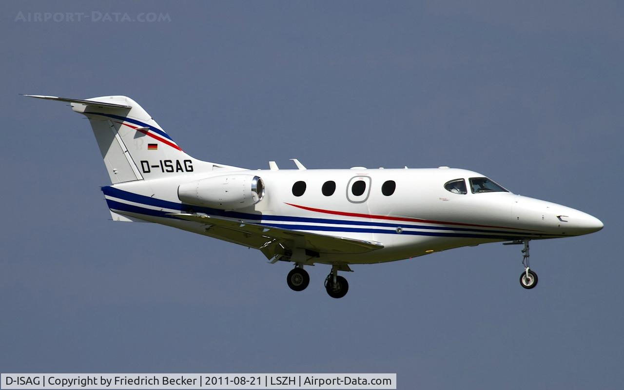 D-ISAG, 2007 Hawker Beechcraft 390 Premier IA C/N RB-221, on final