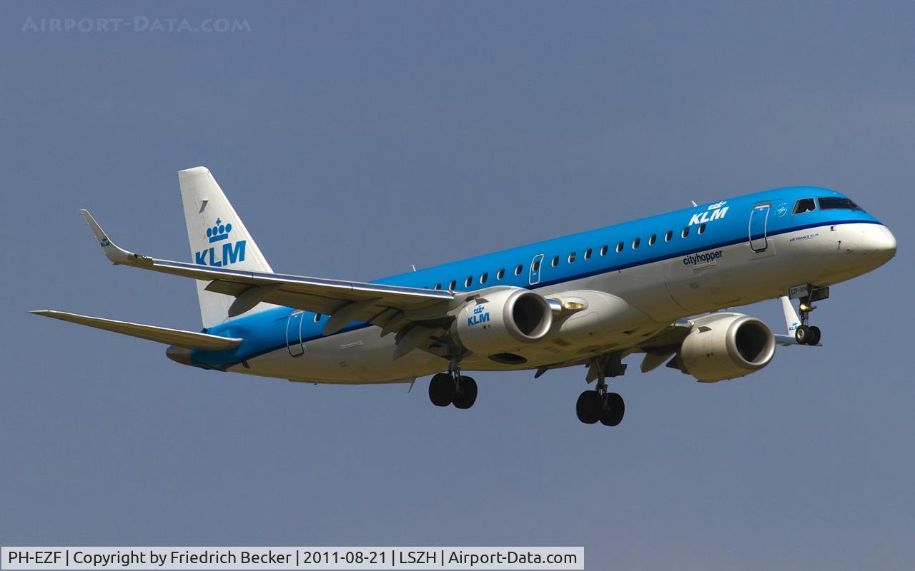 PH-EZF, 2009 Embraer 190LR (ERJ-190-100LR) C/N 19000304, on final