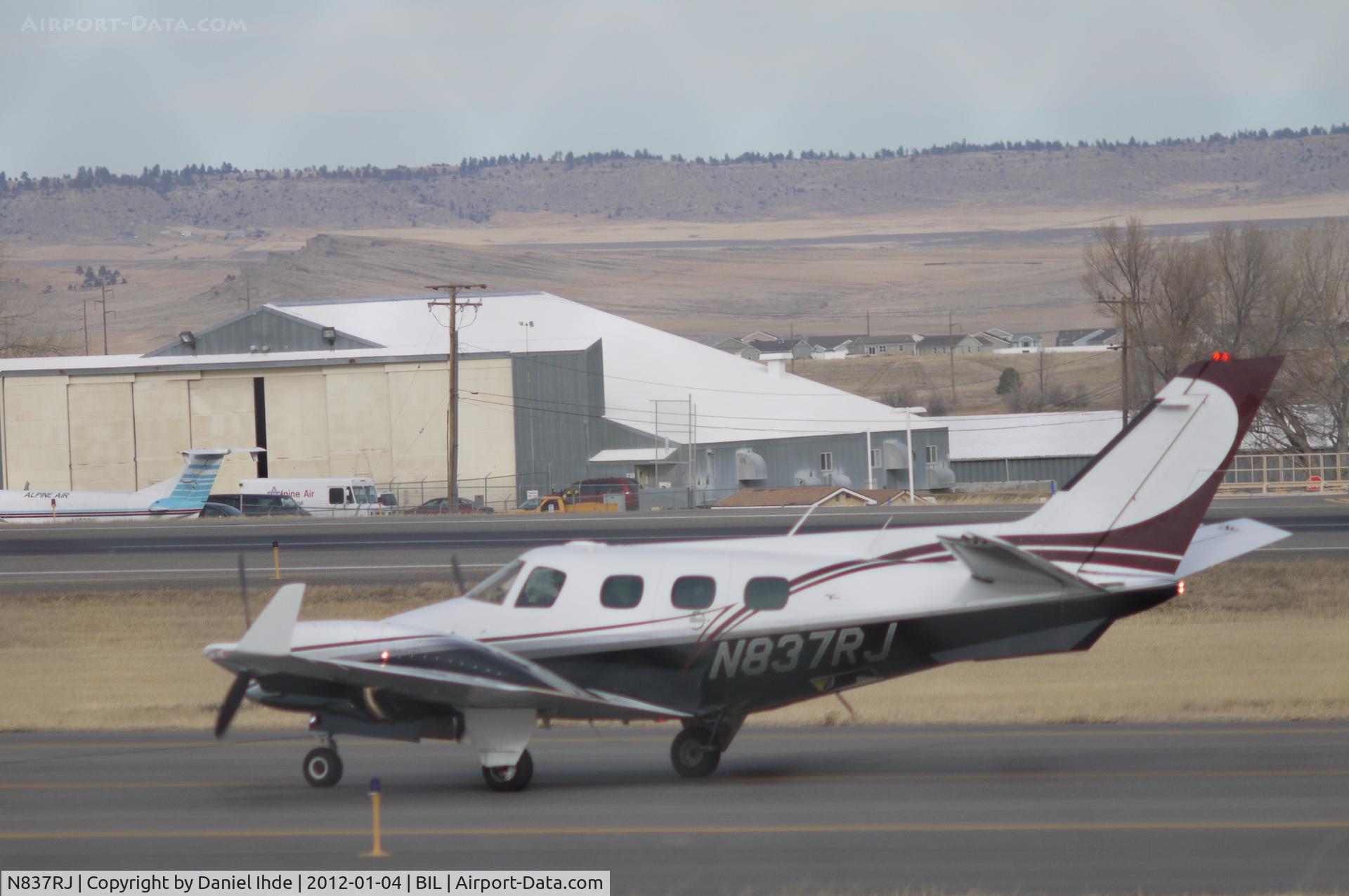 N837RJ, 1975 Beech B-60 Duke C/N P-355, Beech Duke @ BIL