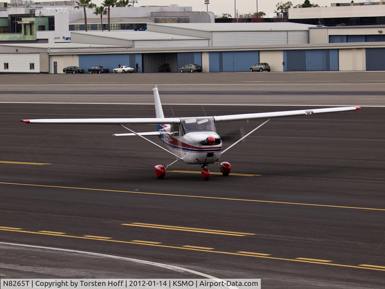 N8265T, 1961 Cessna 175B Skylark C/N 17556965, N8265T taxiing