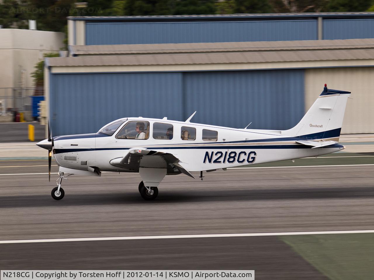 N218CG, 1980 Beech A36 Bonanza 36 C/N E-1741, N218CG arriving on RWY 21