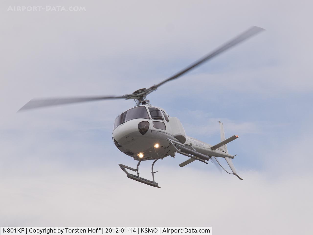 N801KF, 1994 Aerospatiale AS-350B-2 Ecureuil C/N 2789, N801KF arriving on RWY 21