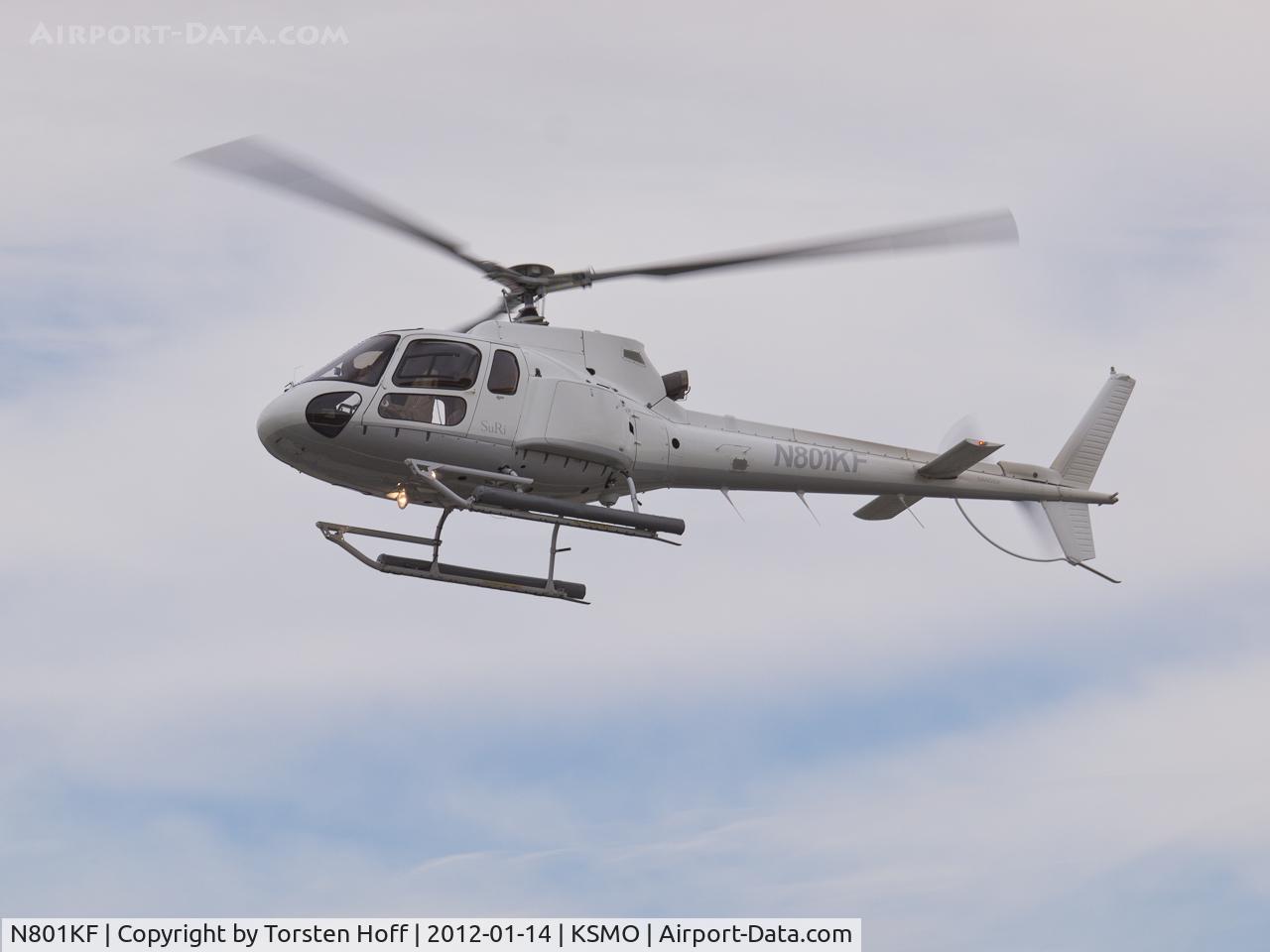 N801KF, 1994 Aerospatiale AS-350B-2 Ecureuil C/N 2789, N801KF arriving on RWY 21