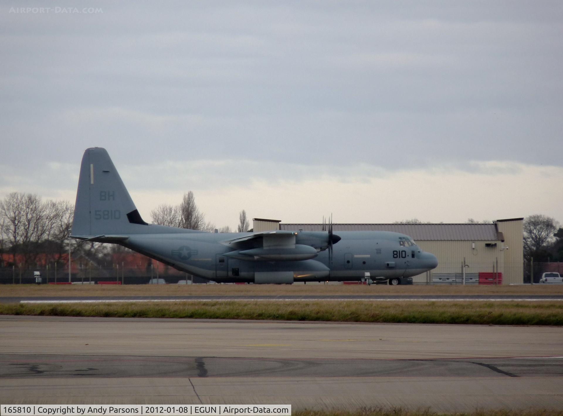 165810, Lockheed Martin KC-130J Hercules C/N 382-5509, Taxying for departure from Mildenhall
