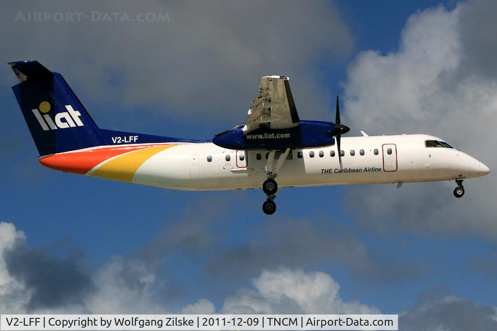 V2-LFF, 1995 De Havilland Canada DHC-8-311B Dash 8 C/N 410, visitor
