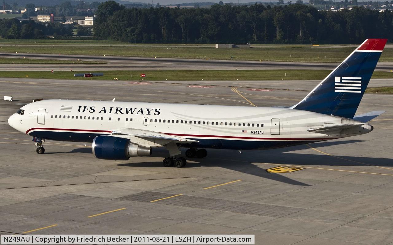 N249AU, 1987 Boeing 767-201 C/N 23901, taxying to the gate