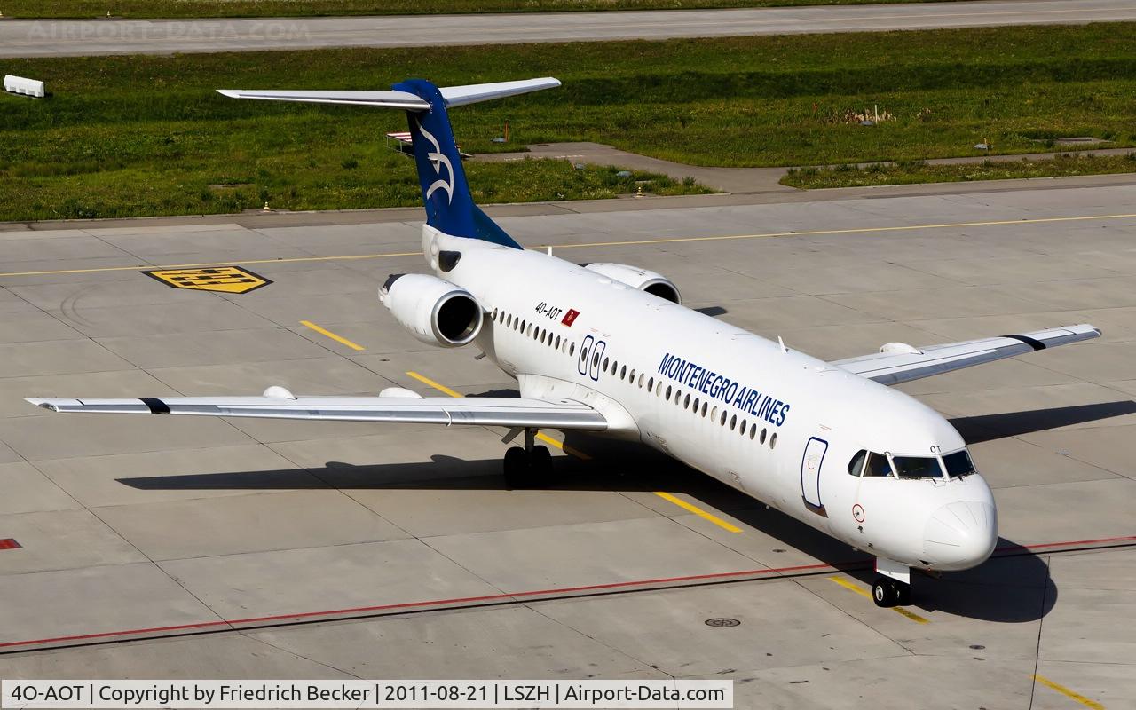 4O-AOT, 1991 Fokker 100 (F-28-0100) C/N 11350, taxying to the gate