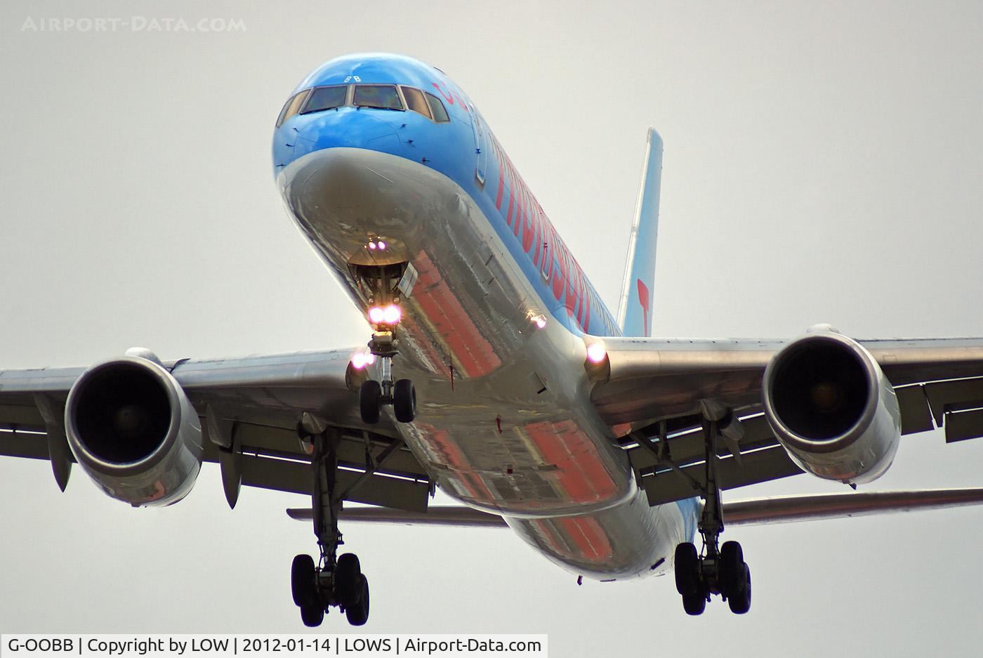G-OOBB, 2000 Boeing 757-26N C/N 32447, G-OOBB LOWS