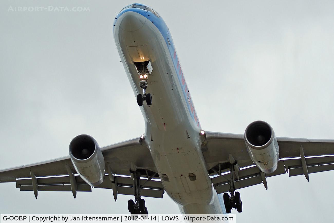 G-OOBP, 2000 Boeing 757-2G5 C/N 30394, LOWSLOWS
