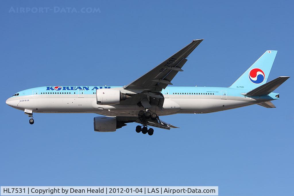 HL7531, 1997 Boeing 777-2B5/ER C/N 27946, Korean Air HL7531 (FLT KAL5) from Seoul Incheon Int'l (RKSI/ICN) on short final to RWY 25L.