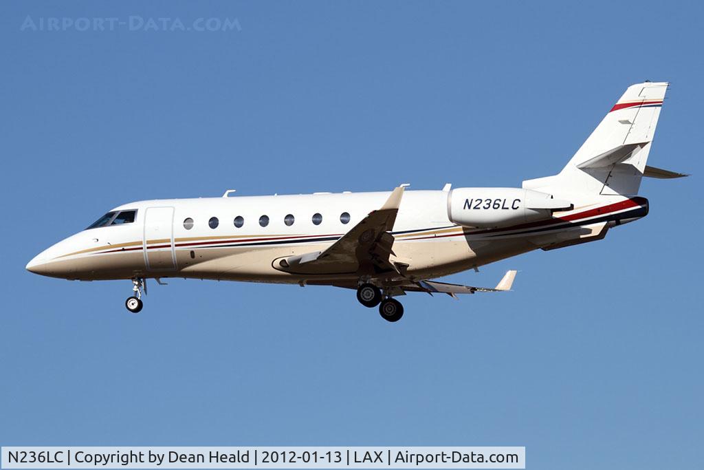 N236LC, 2006 Israel Aircraft Industries Gulfstream 200 C/N 154, Foothill Technical LLC 2006 Gulfstream 200 N236LC on short final to RWY 25L.