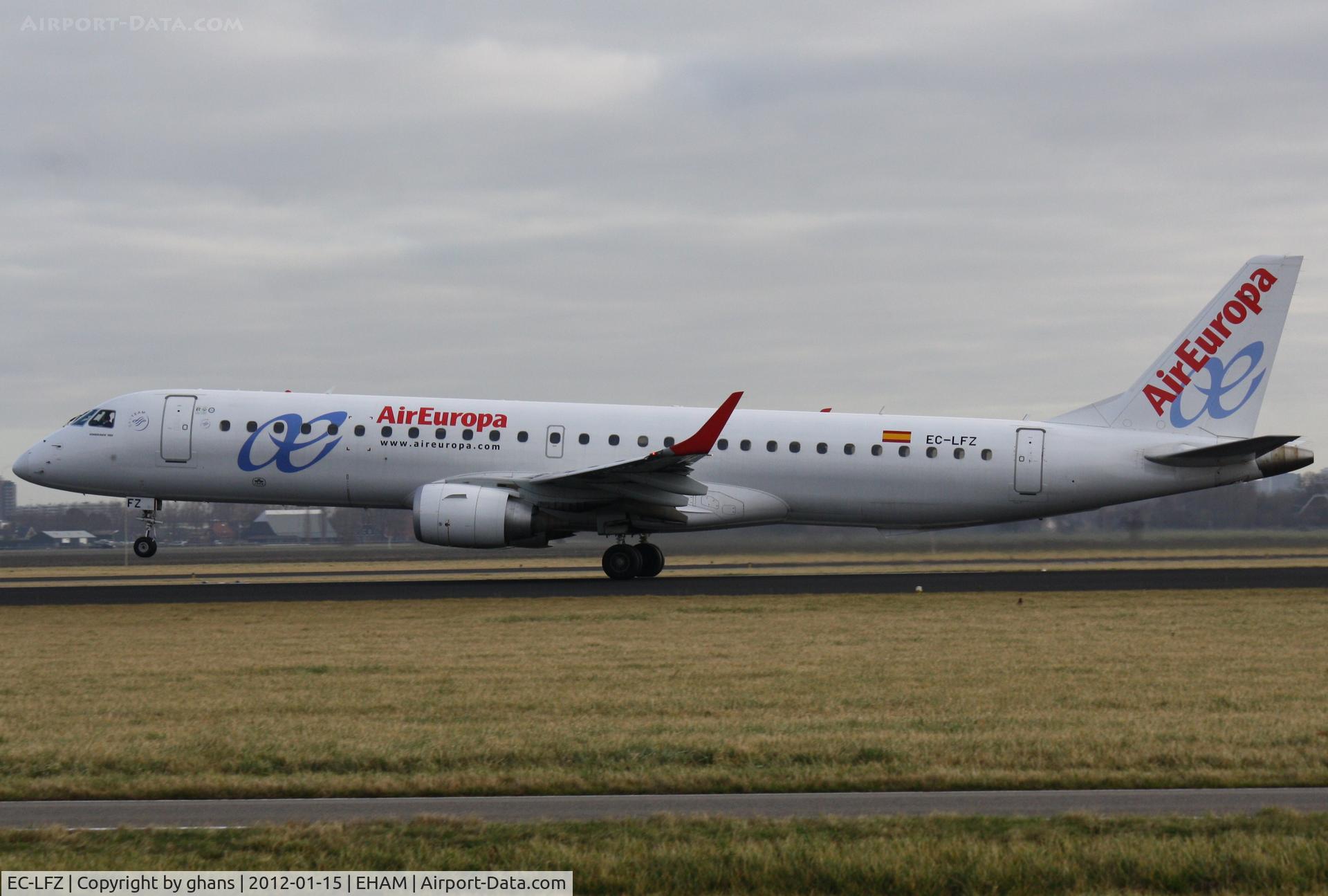 EC-LFZ, 2010 Embraer 195LR (ERJ-190-200LR) C/N 19000357, Departing RW36L