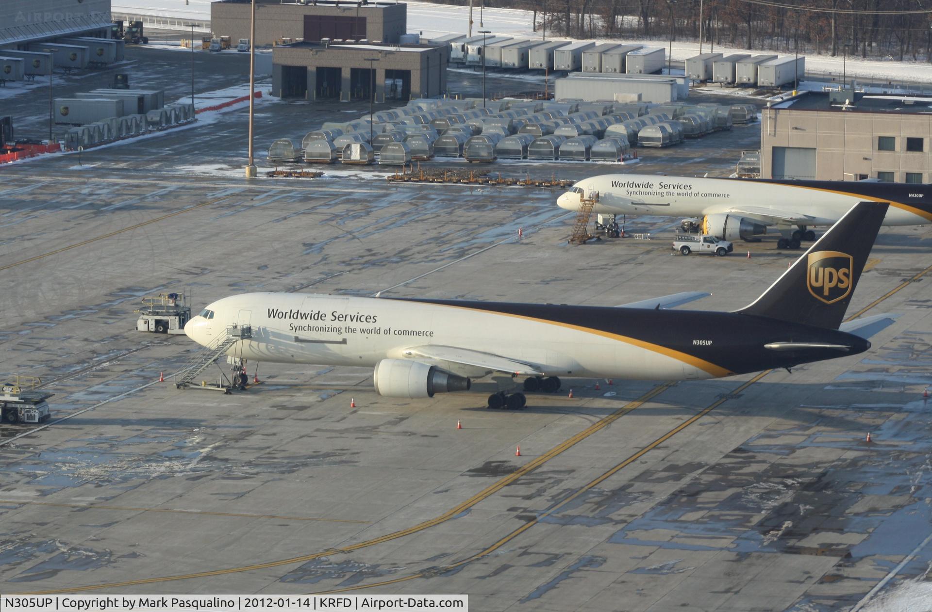N305UP, 1995 Boeing 767-34AF/ER C/N 27243, Boeing 767-300F
