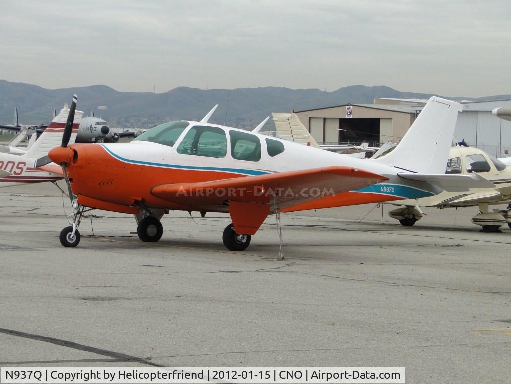N937Q, 1961 Beech 35-B33 Debonair C/N CD-394, Parked on the northside parking area