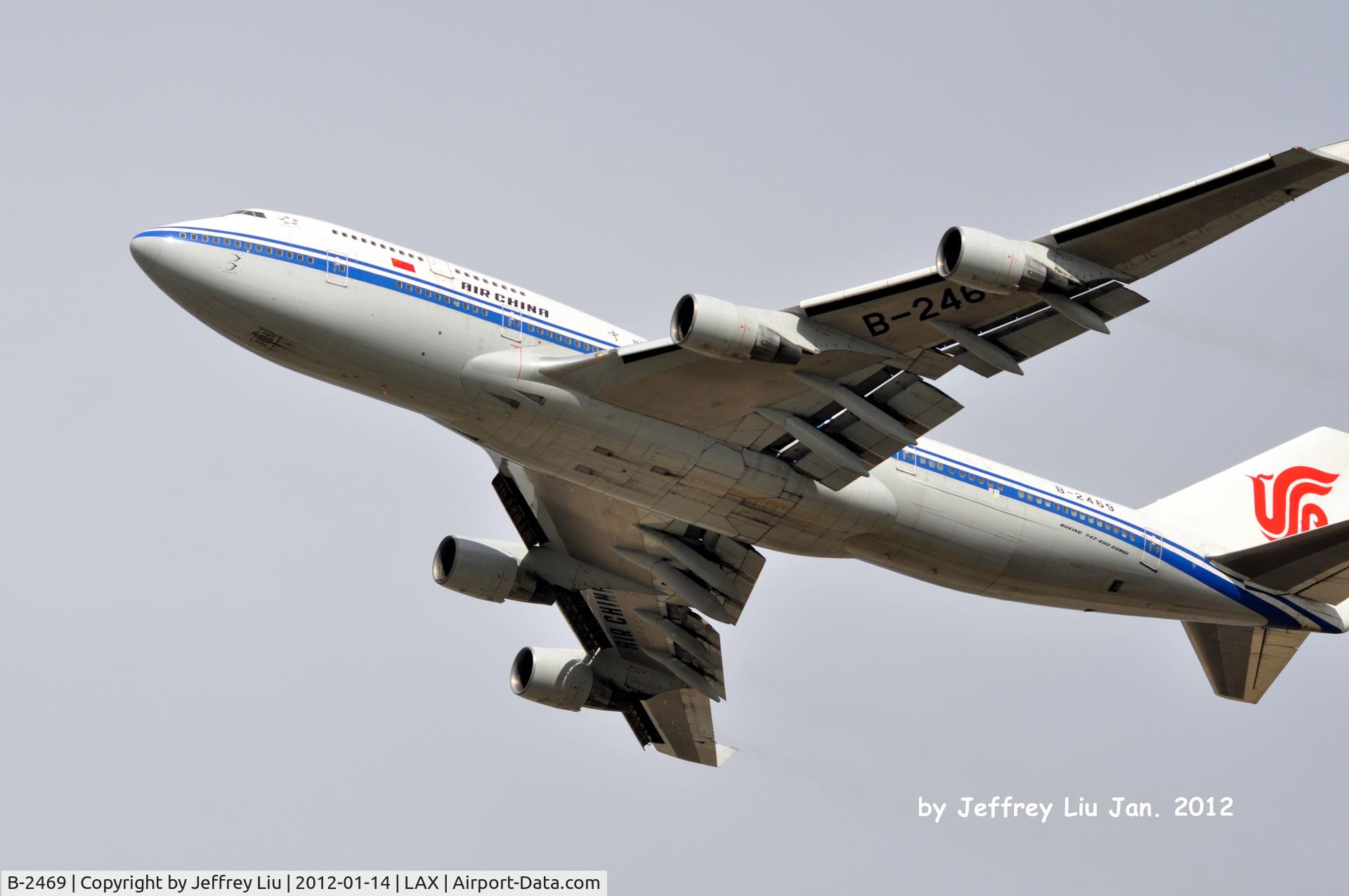 B-2469, 1998 Boeing 747-4J6M C/N 28756, Tookoff from LAX