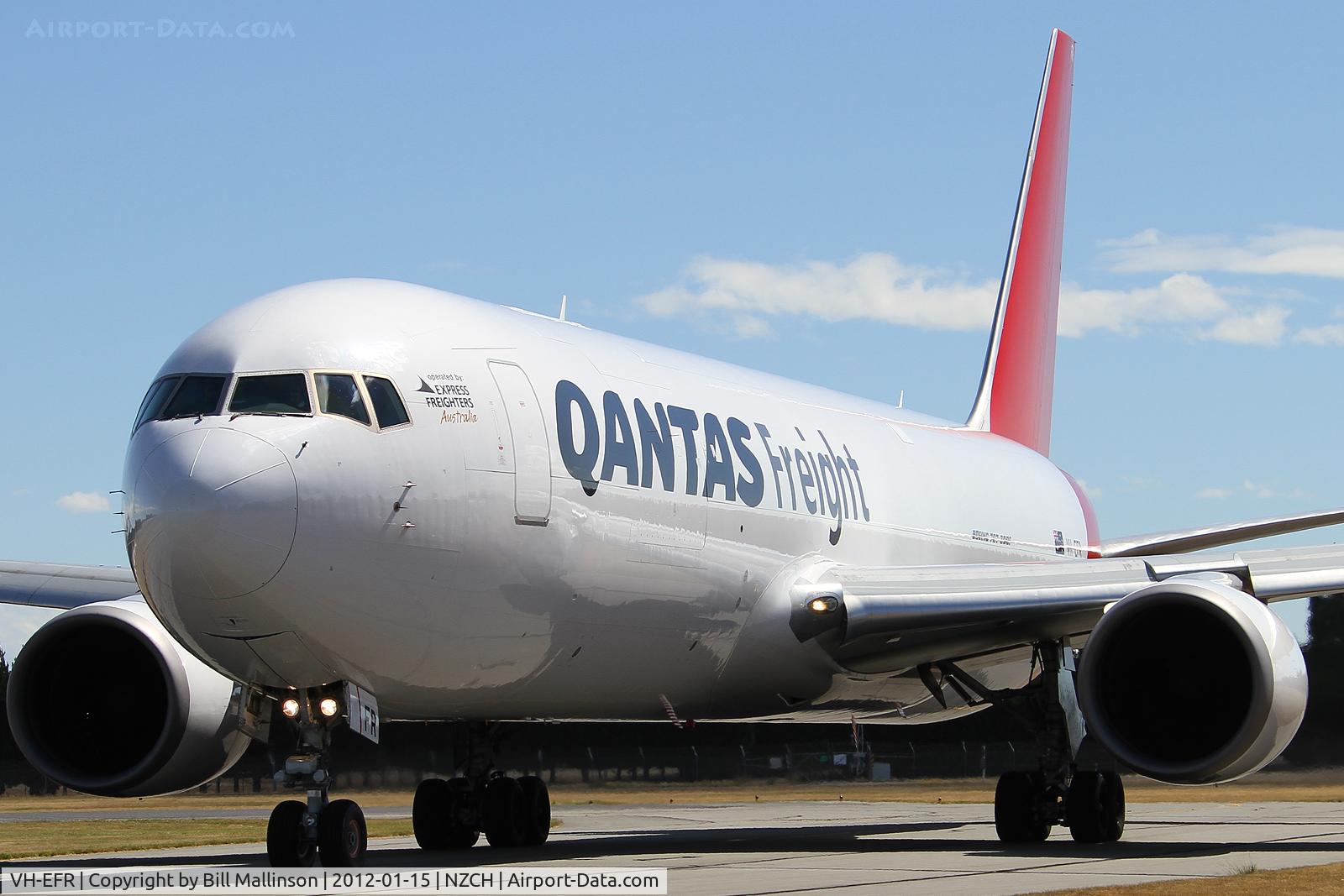 VH-EFR, 2006 Boeing 767-381F C/N 33510, TAXI FROM 29
