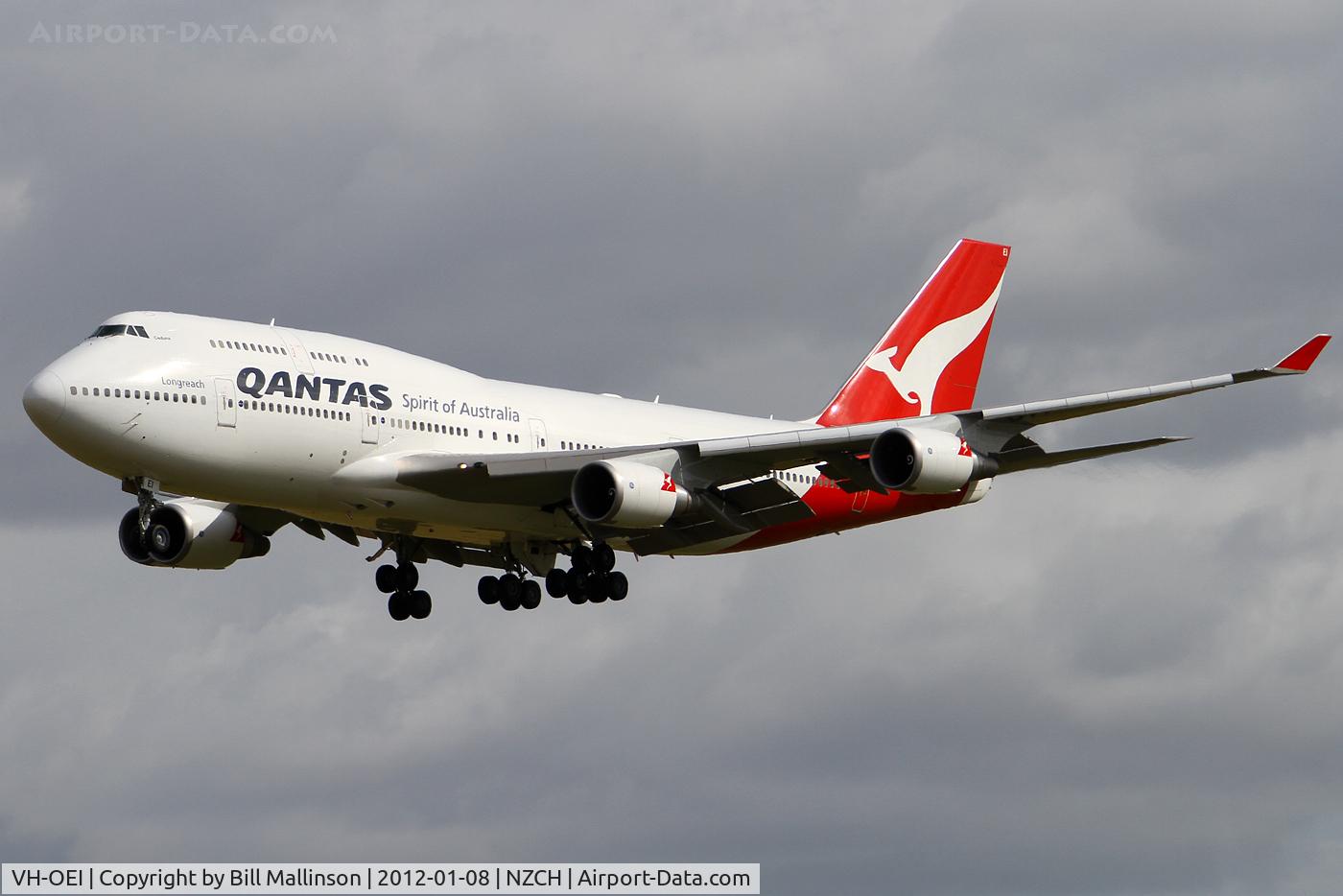 VH-OEI, 2003 Boeing 747-438/ER C/N 32913, calling in for a top up of fuel.   QF18  (EZE-SYD)