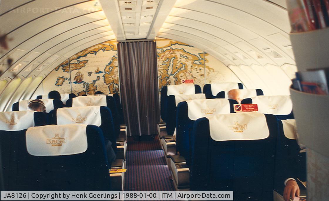 JA8126, 1975 Boeing 47SR-46(SF) C/N 21033, Japan Air Lines , Super Seat - Domestic First Class.
On board ITM - OKA