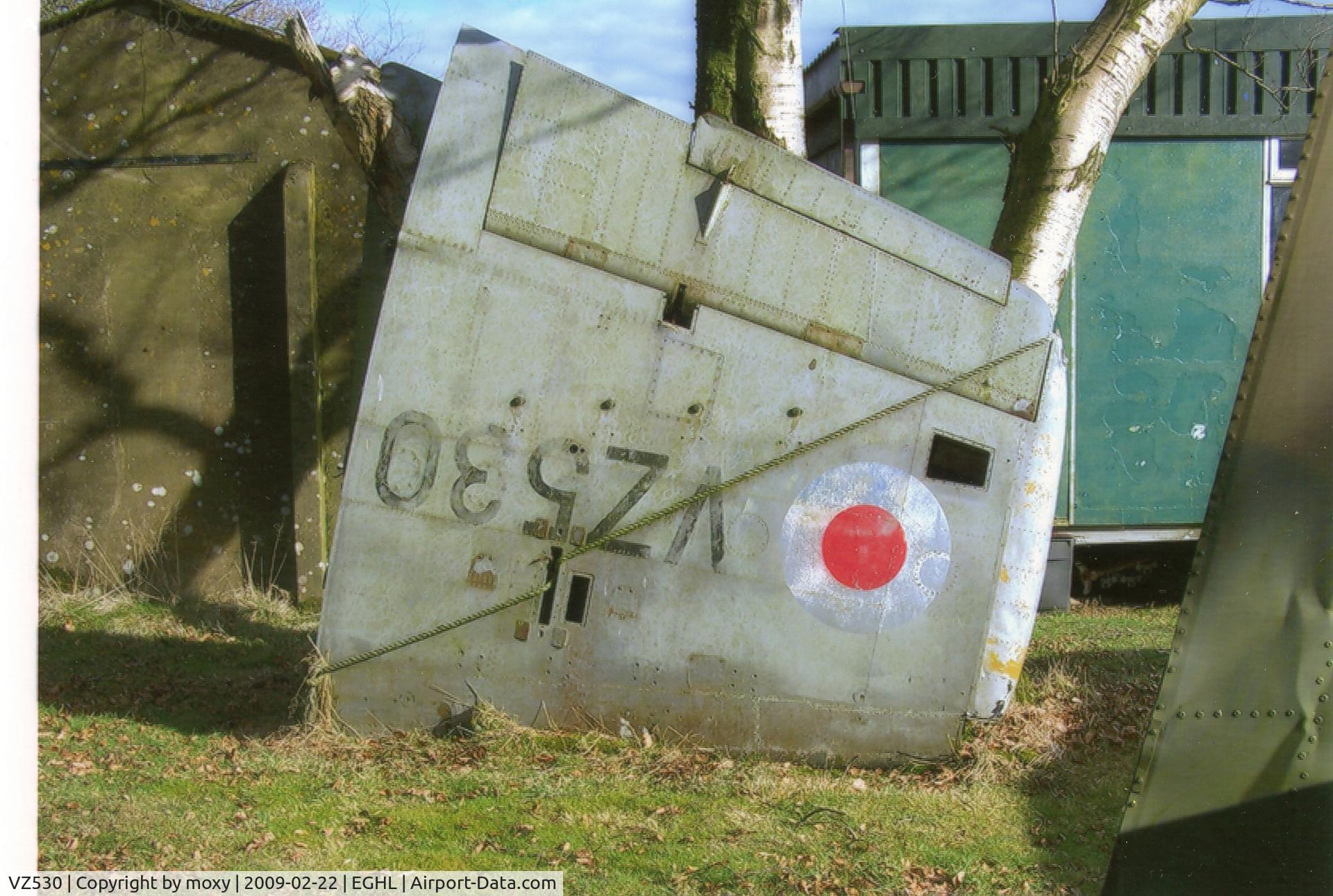 VZ530, 1950 Gloster Meteor F.8 C/N Not found VZ530, One of a pair of outer wings from a Meteor F8.
The rest of the aircraft was used as spares for the U.16 Drone programme.
