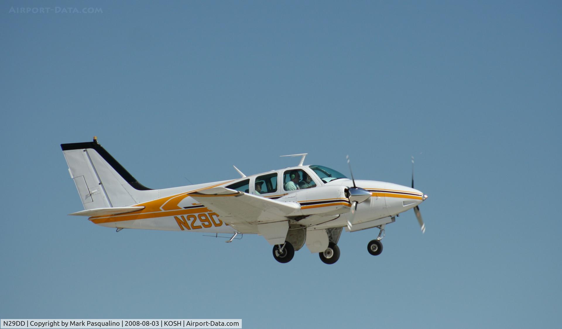 N29DD, Beech B-55 C/N TC-1227, Beech B55