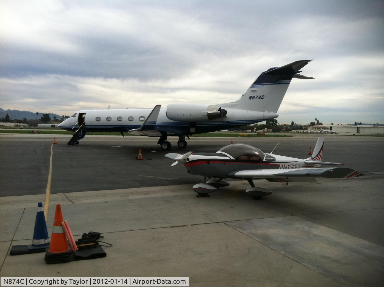 N874C, 1993 Gulfstream Aerospace G-IV C/N 1219, At Van Nuys