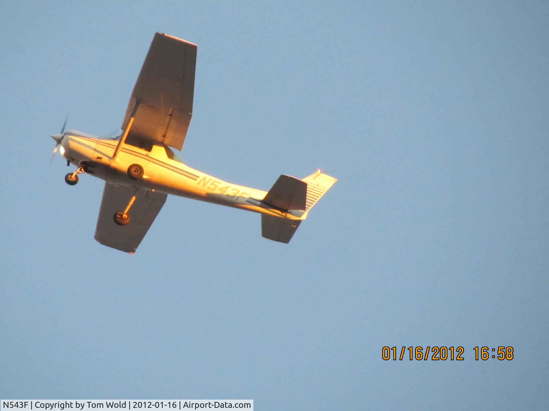 N543F, 1979 Cessna 152 C/N 15283385, Took this photo of N543F flying over the Arden Arcade area in Sacramento California