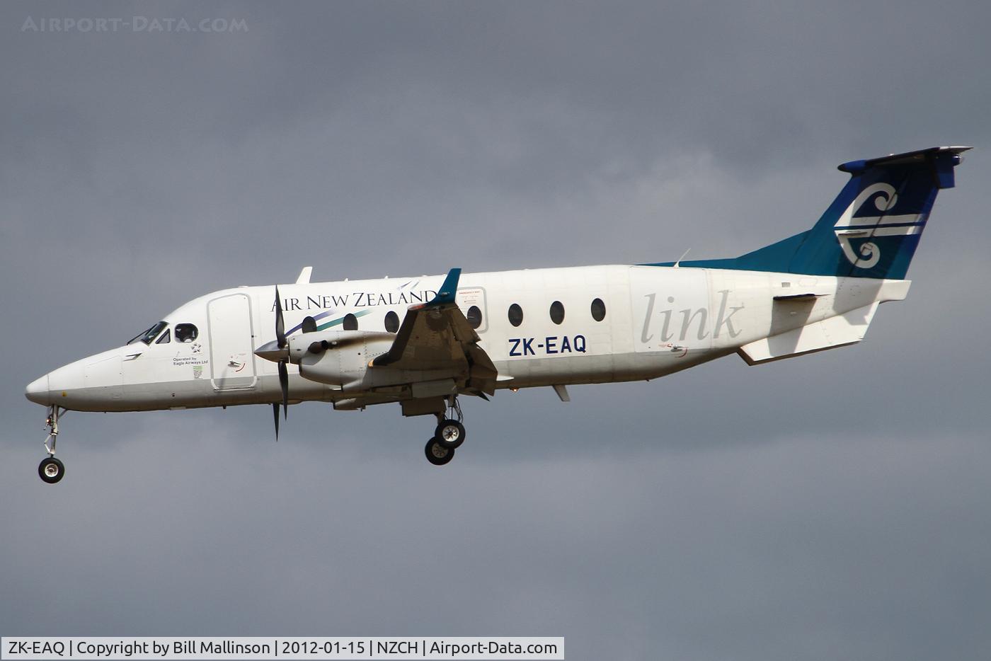 ZK-EAQ, 2007 Raytheon Aircraft Company 1900D C/N UE-363, on short finals to r/w 02