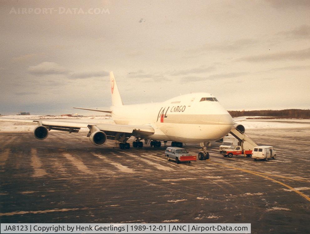 JA8123, 1974 Boeing 747-246F C/N 21034, JAL Cargo