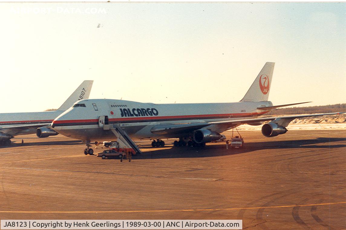 JA8123, 1974 Boeing 747-246F C/N 21034, JAL Cargo