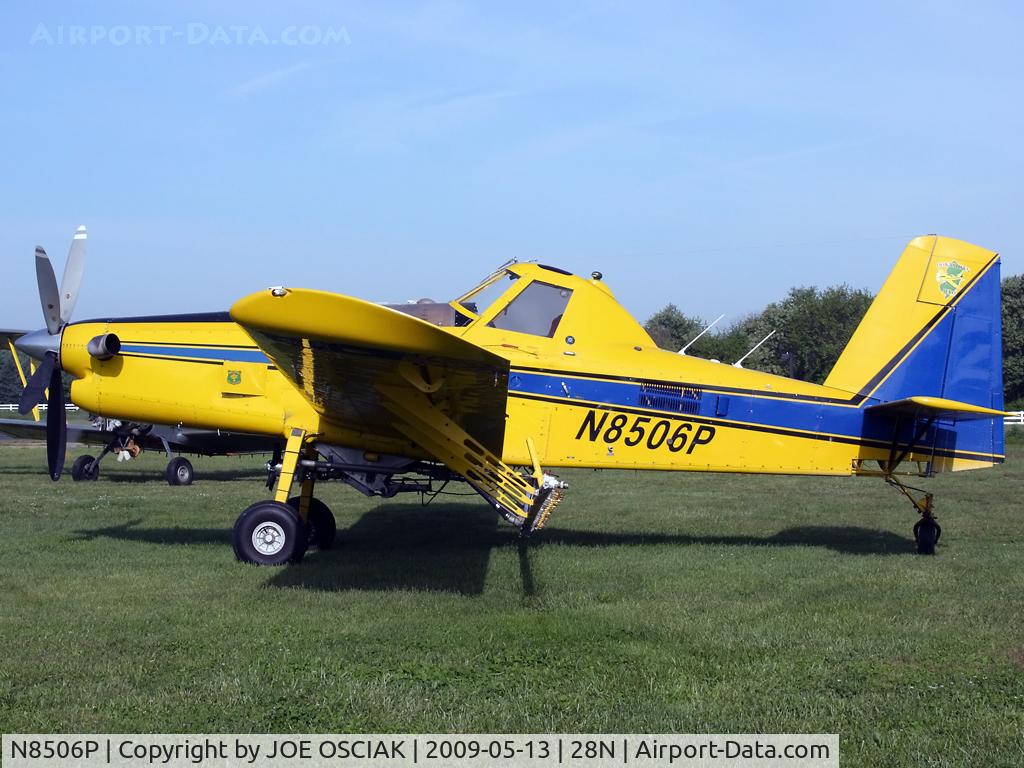 N8506P, 2002 Air Tractor Inc AT-602 C/N 602-0646, @ Downstown