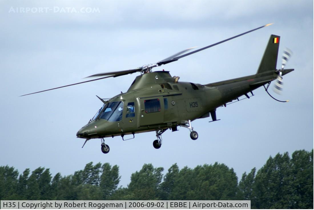 H35, 1993 Agusta A-109BA C/N 0335, Spottersday.