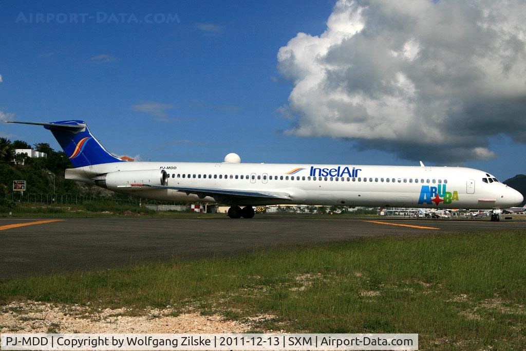 PJ-MDD, 1990 McDonnell Douglas MD-82 (DC-9-82) C/N 49972, visitor