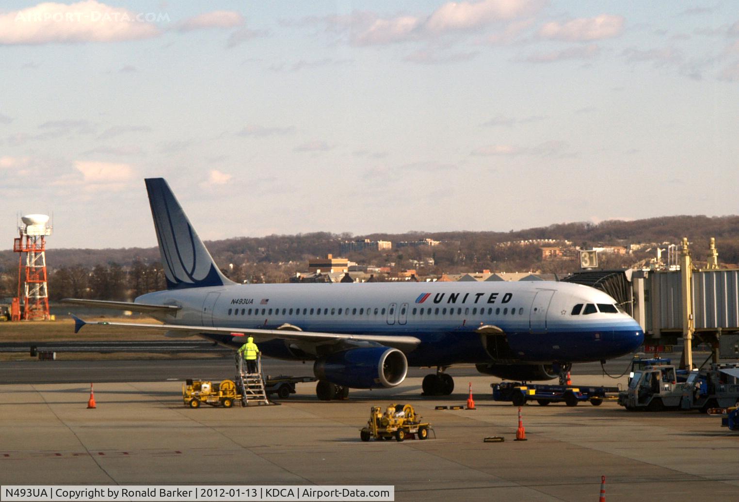 N493UA, 2002 Airbus A320-232 C/N 1821, National