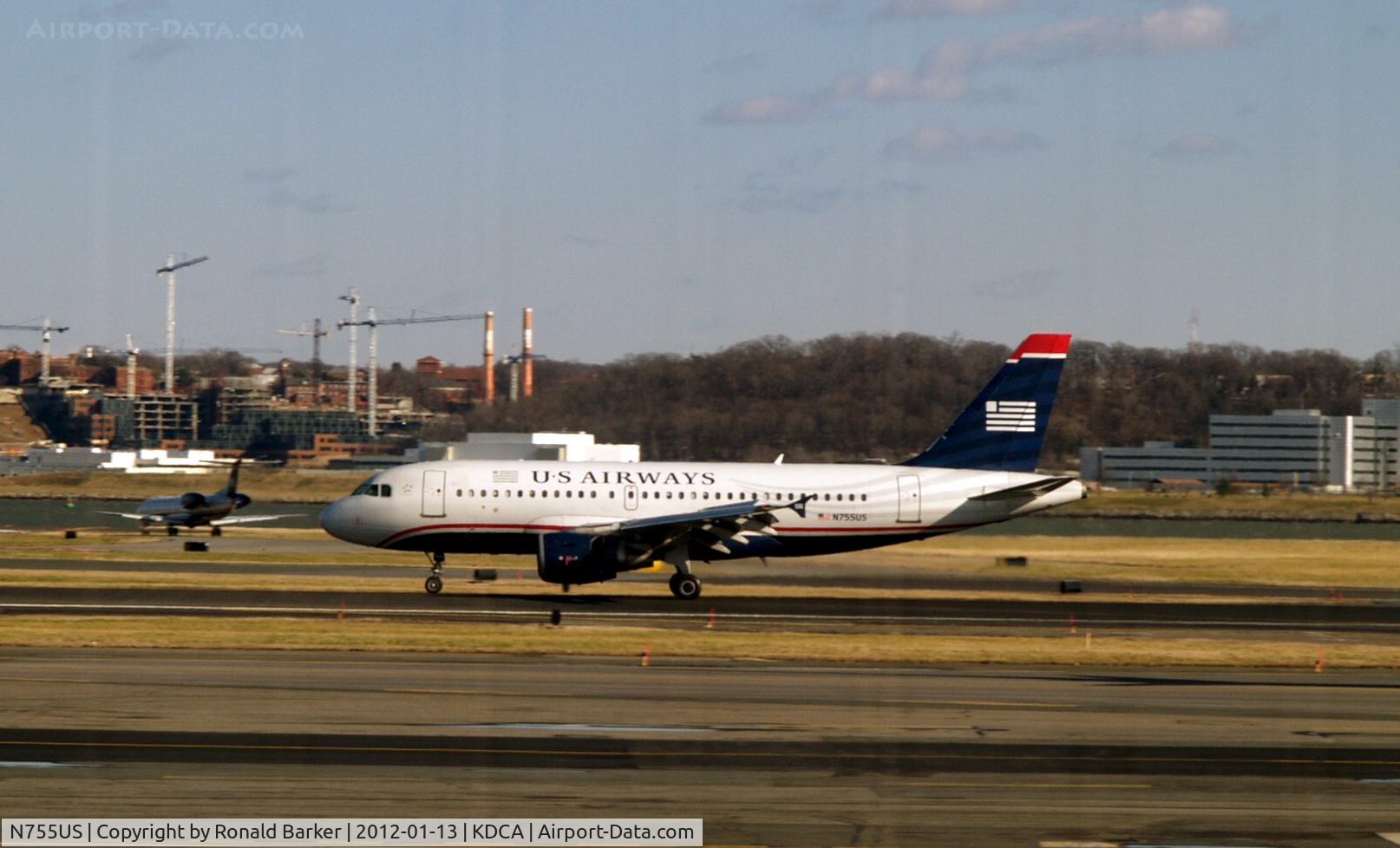 N755US, 2000 Airbus A319-112 C/N 1331, National