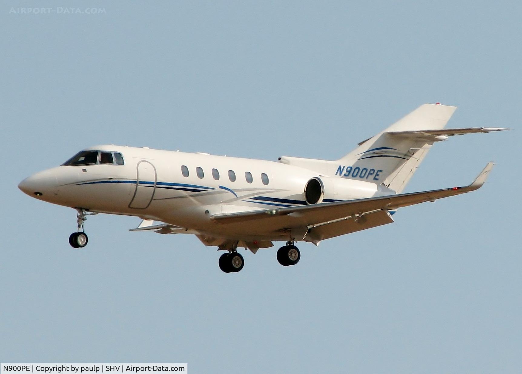N900PE, 2008 Hawker Beechcraft 900XP C/N HA-0057, Landing at Shreveport Regional.