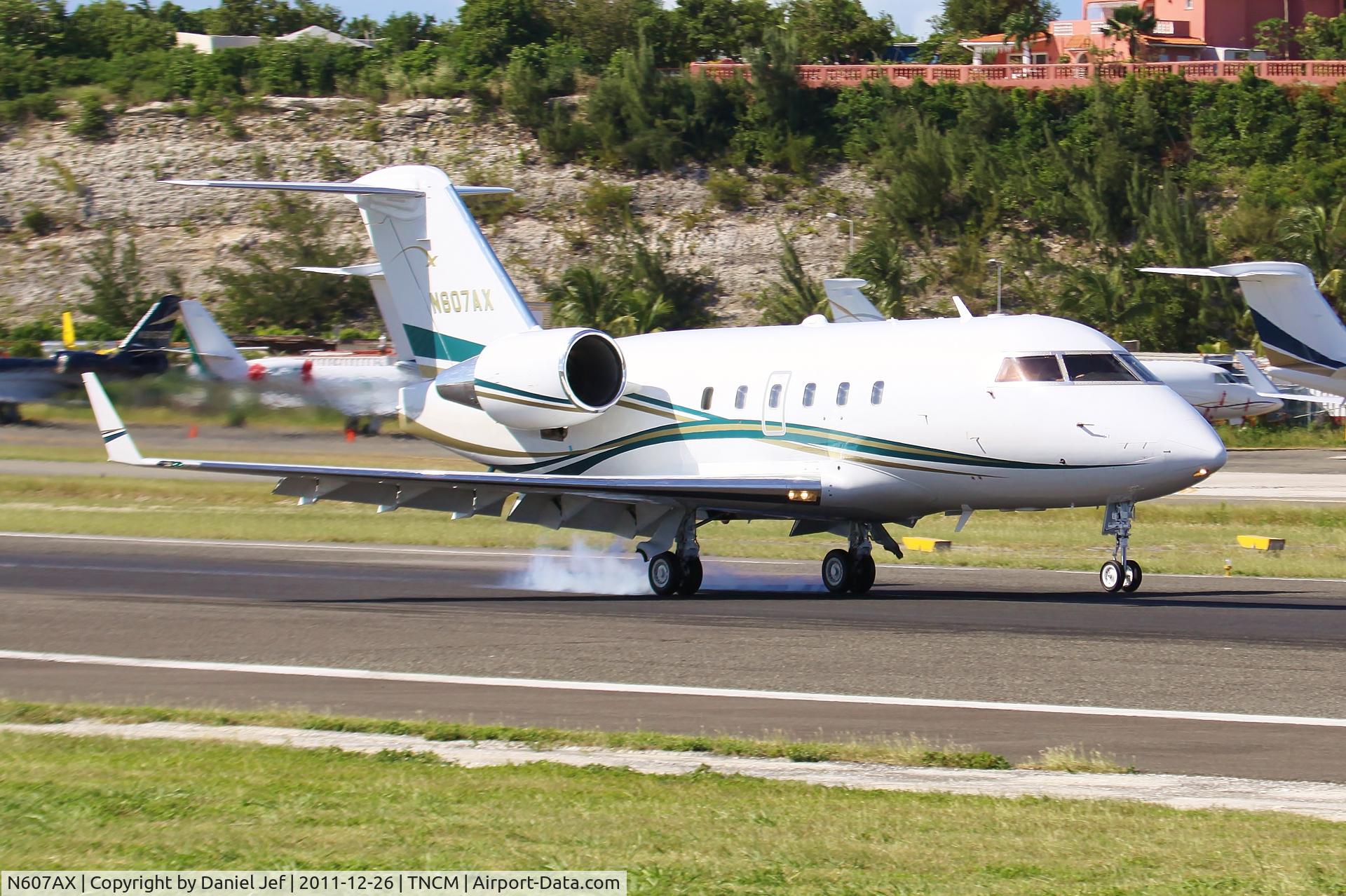 N607AX, 1990 Canadair Challenger 601-3A (CL-600-2B16) C/N 5075, N607AX