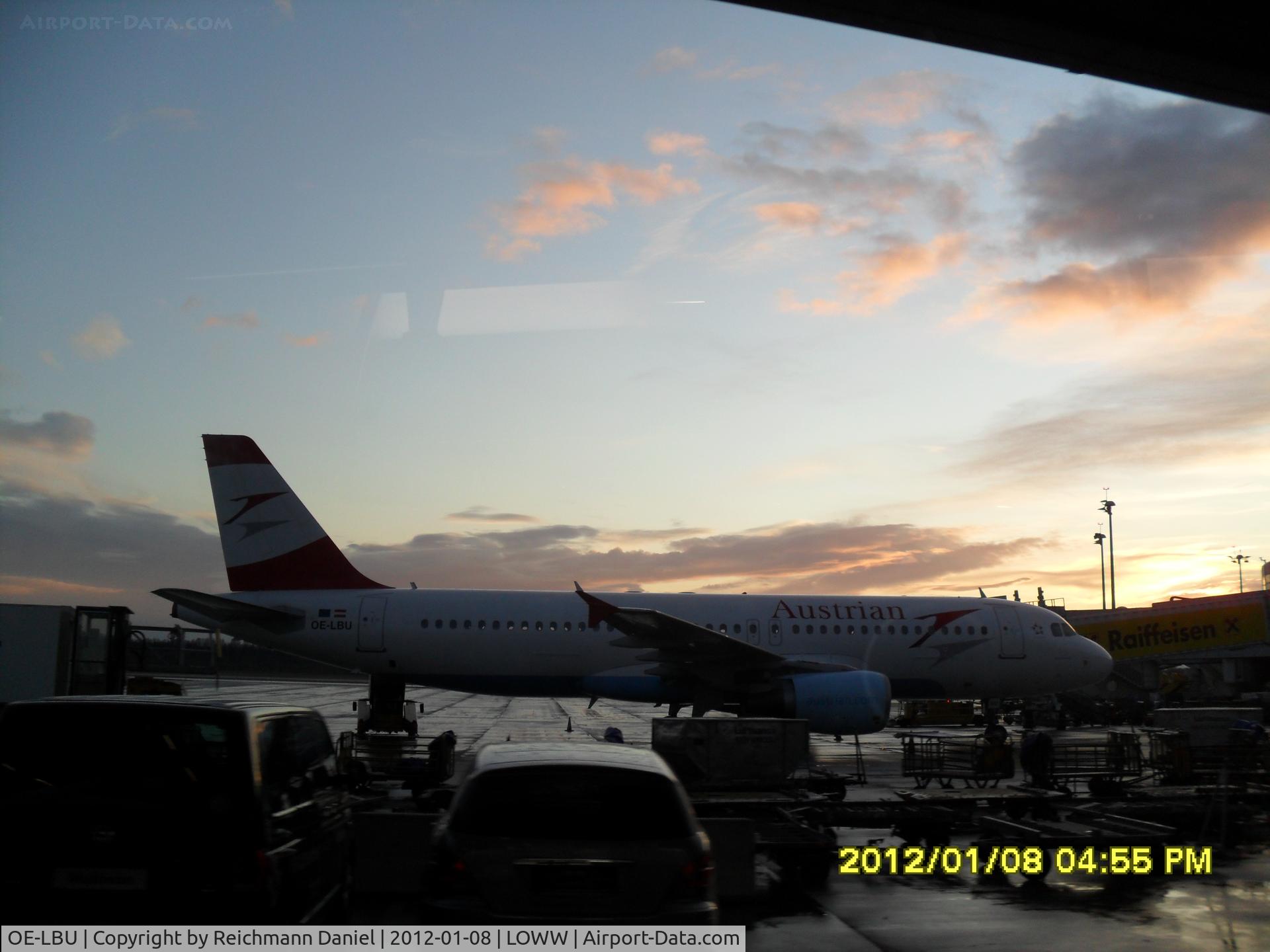 OE-LBU, 2001 Airbus A320-214 C/N 1478, In the last light of the day... beautiful coulors...