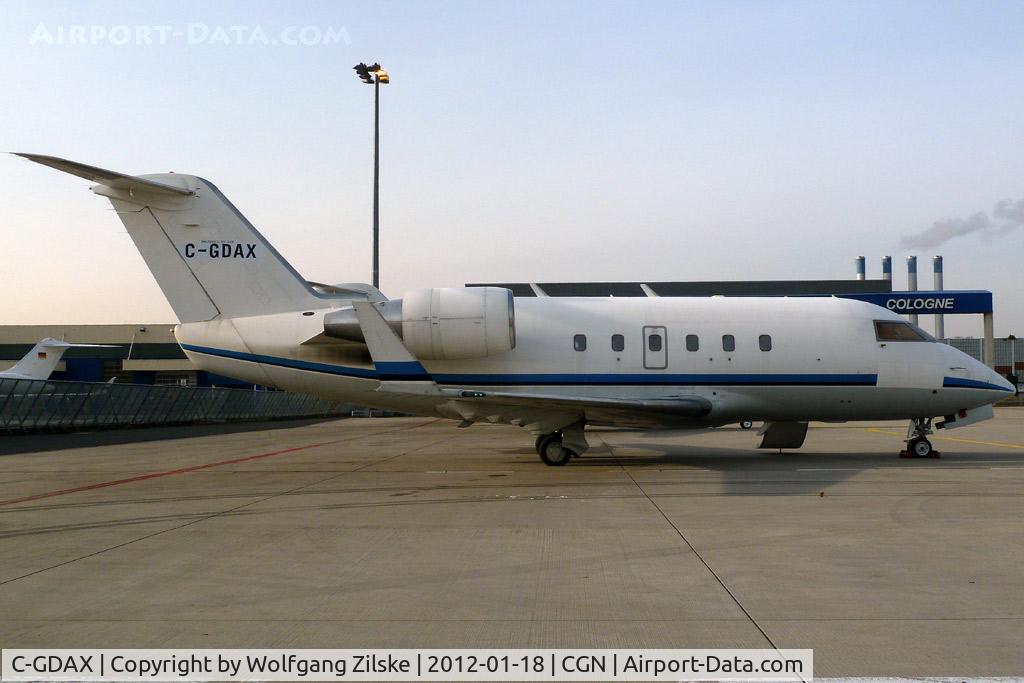 C-GDAX, 1986 Canadair Challenger 601 (CL-600-2A12) C/N 3059, visitor
