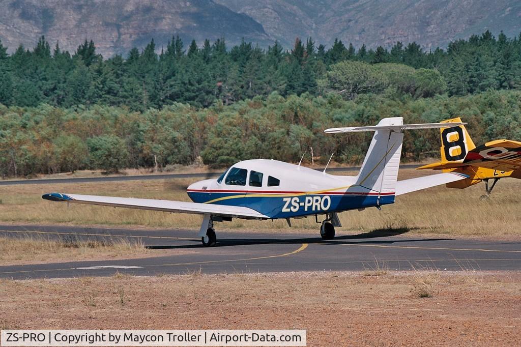 ZS-PRO, 1981 Piper PA-28RT-201T Turbo Arrow IV C/N 28R-8131074, 1981 Piper PA-28RT-201T