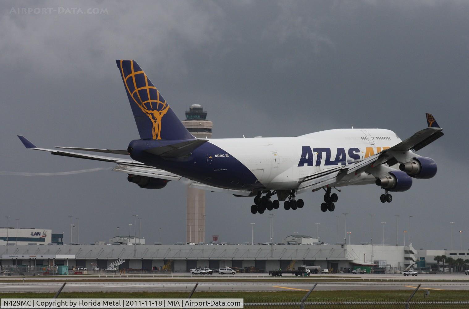 N429MC, 1990 Boeing 747-481 C/N 24833, Atlas 747