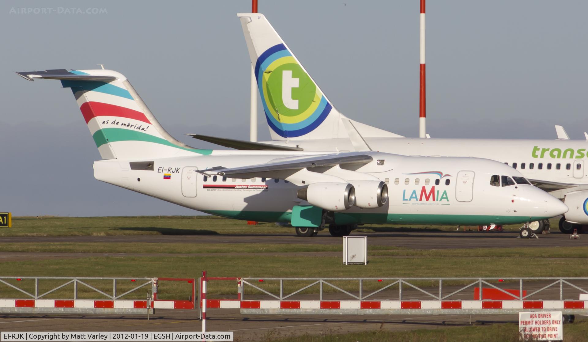 EI-RJK, 1999 British Aerospace Avro 146-RJ85A C/N E2348, Fresh out of spray in Lamia C/S.