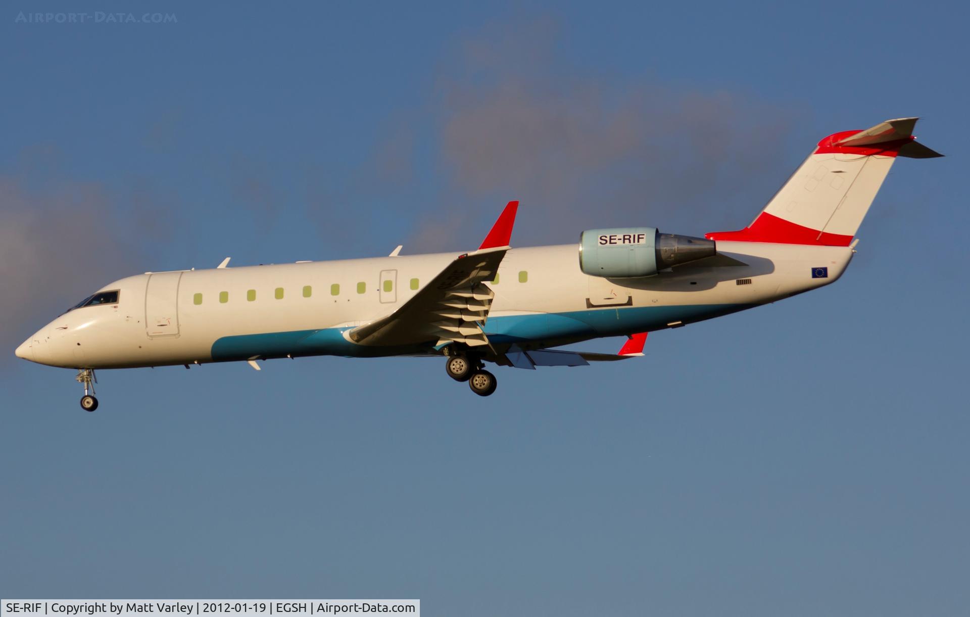 SE-RIF, 1996 Canadair CRJ-200LR (CL-600-2B19) C/N 7142, SE-RIF (Ex OE-LCJ) arriving at EGSH for spray into West Air Cargo.