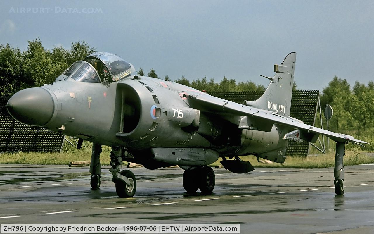 ZH796, 1995 British Aerospace Sea Harrier F/A.2 C/N NB01, ready to taxy