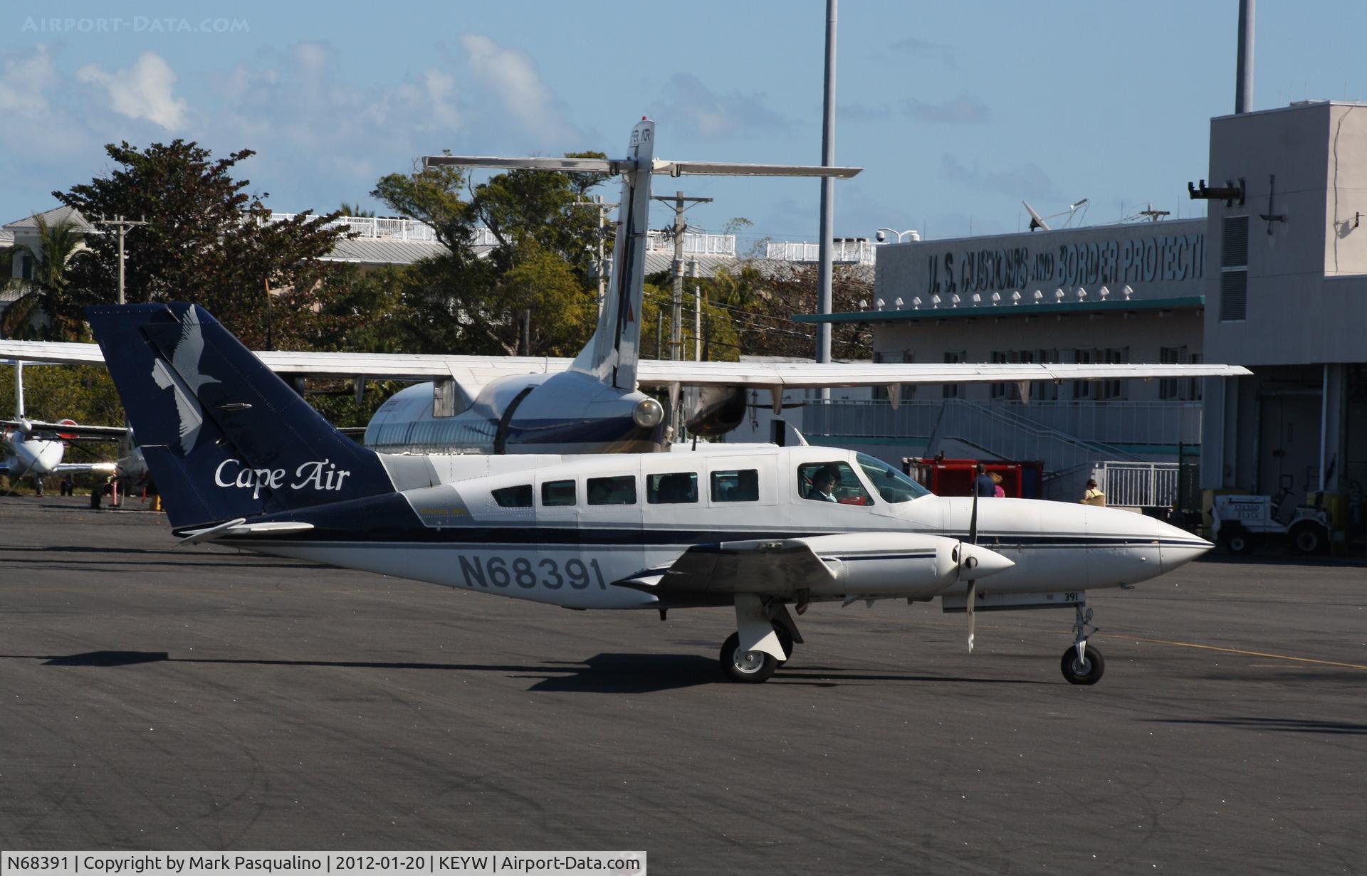 N68391, 1981 Cessna 402C C/N 402C0483, Cessna 402C