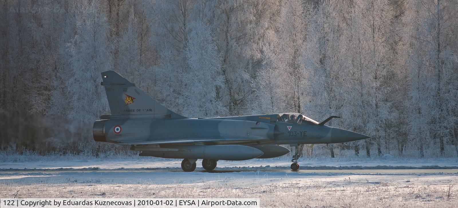 122, Dassault Mirage 2000C C/N 405, Taxi for parking