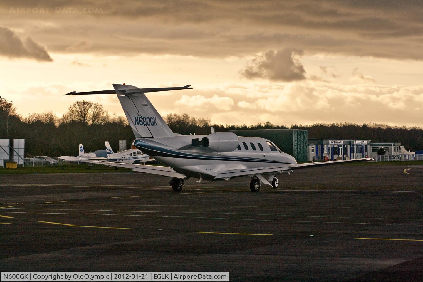 N600GK, 1998 Cessna 525 CitationJet CJ1 C/N 525-0297, Parked for the night