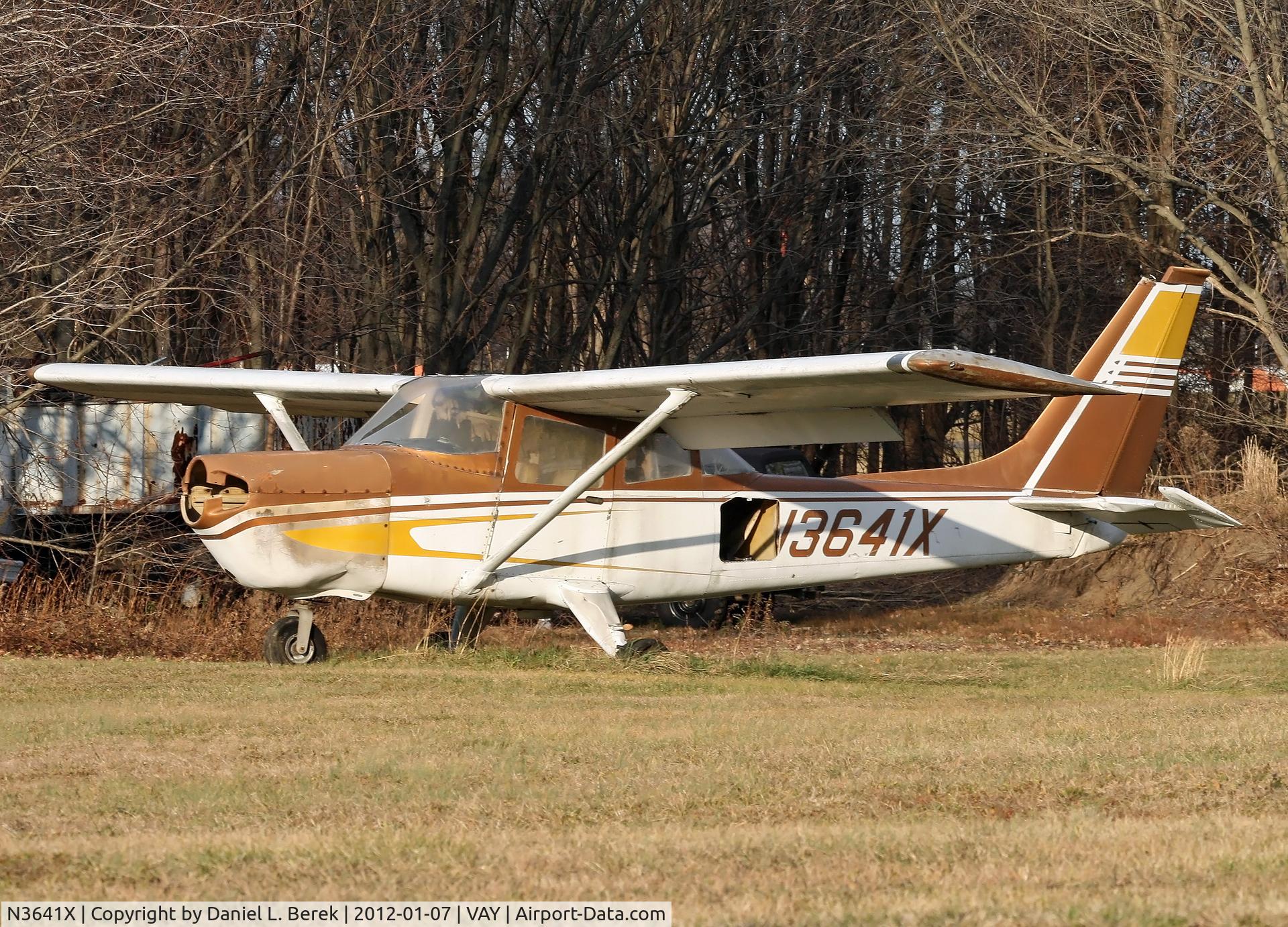 N3641X, Aero Commander 100-180 Lark Commander C/N 5074, Lurking in the weeds in the backlot of South Jersey Regional Airport, this Aero Commander won't bee taking off anytime soon.