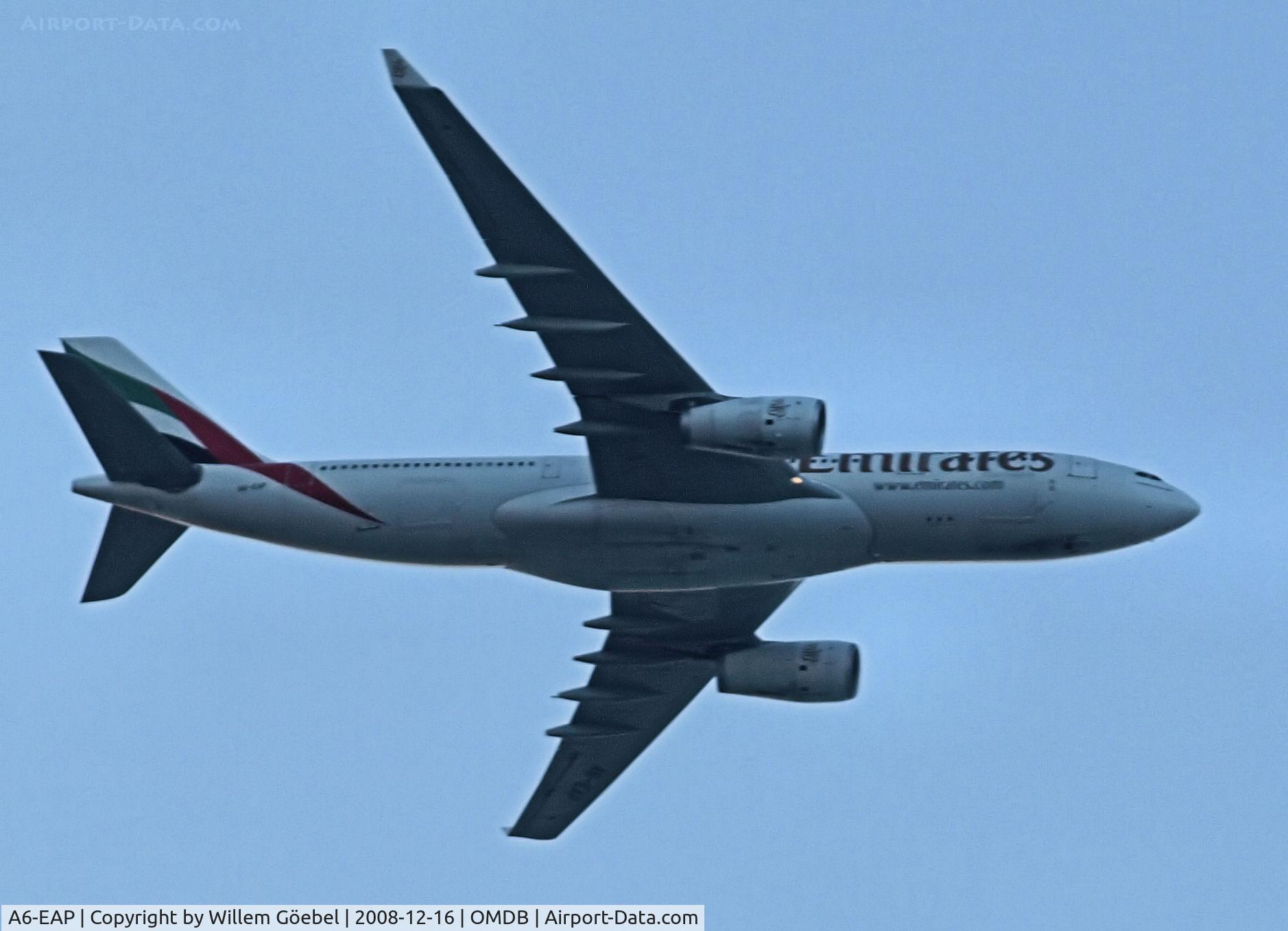 A6-EAP, 2003 Airbus A330-243 C/N 509, Take off from Dubai airport